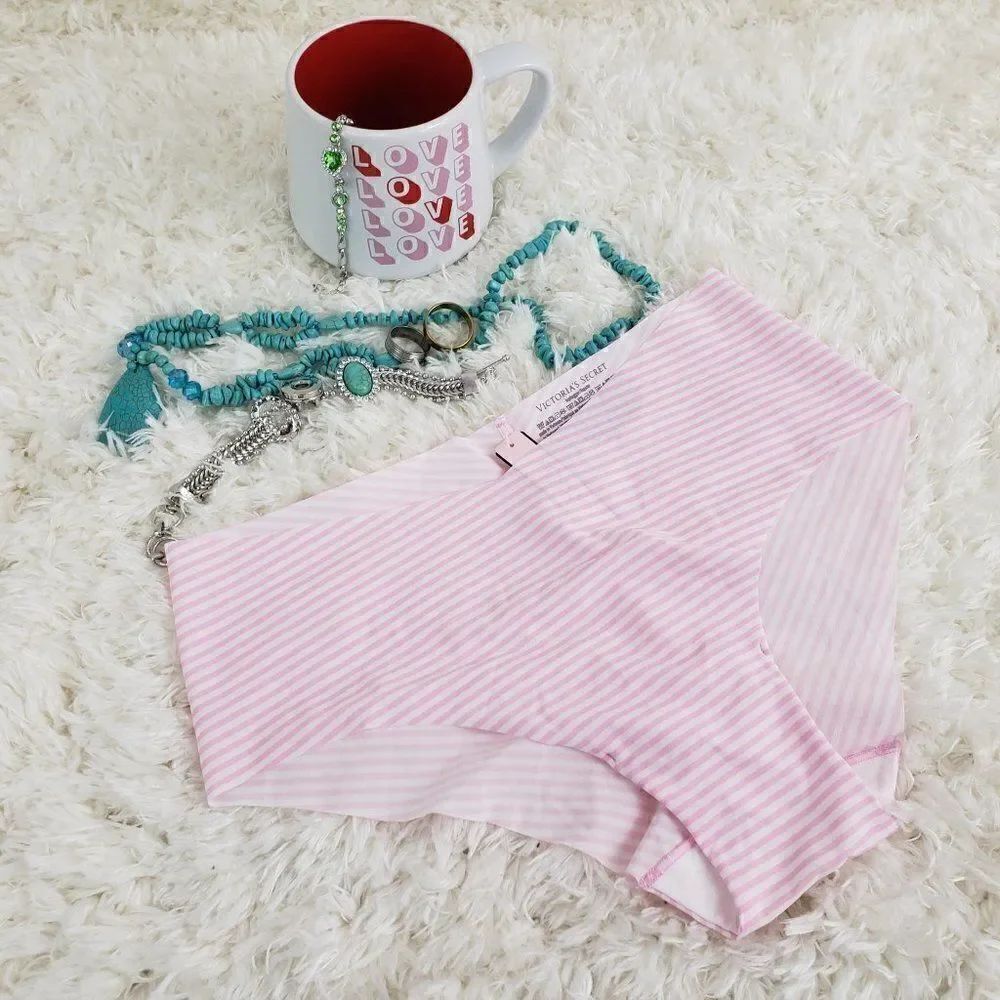 VS Pink & White Stripes HIPSTER MEDIUM